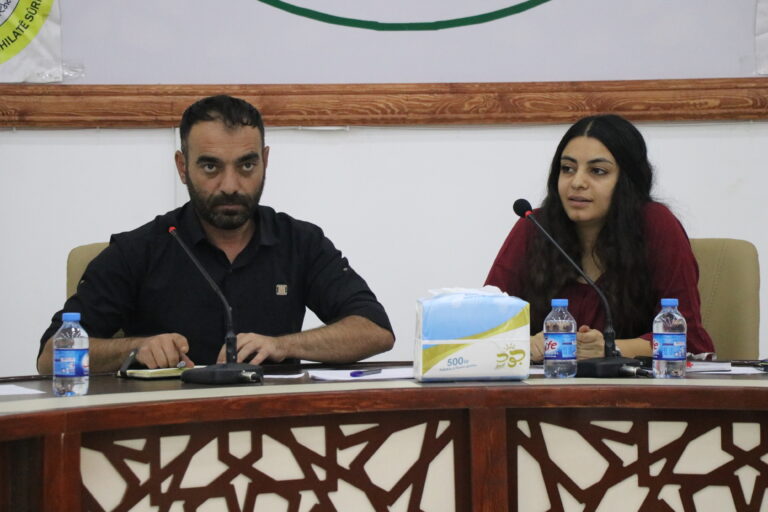 أنطلقت منتدى حواري لمجلس شباب سوريا الديمقراطية و هيئة الشباب والرياضة في مدينة  الرقة